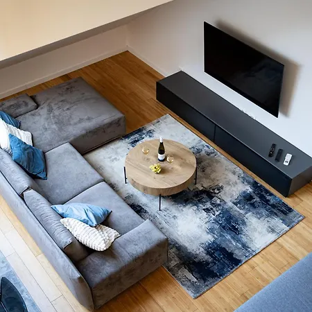 Two-level With A Terrace Near The Vltava River Apartament Praga